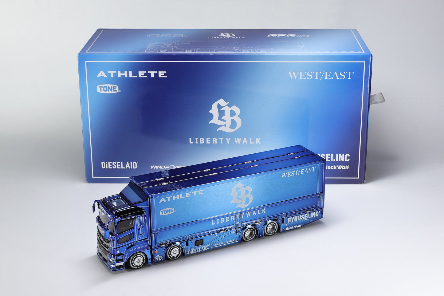 **PRE ORDER** GCD 1:64 Liberty Walk LB-Trucks Mitsubishi Fuso Super Great Transporter LBWK - 2025 Foshan APA XPO Special Limited Edition Chrome Blue - Limited to 800 Pieces