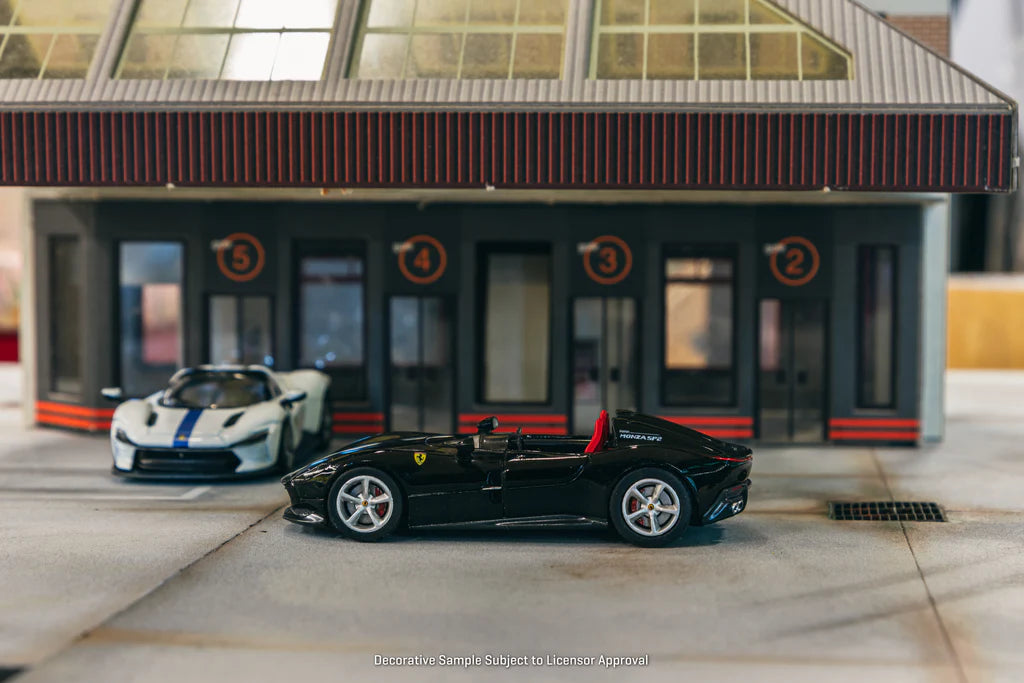 **PRE ORDER** Centauria / IXO Models Ferrari Monza SP2 2018