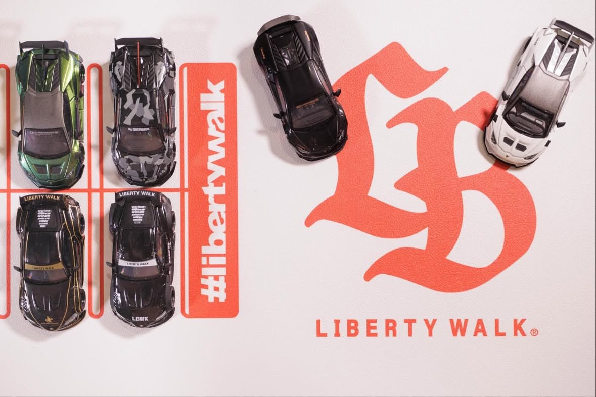 Dream Customs x Liberty Walk x Original Konbini Keyboard & Diorama Mat - Limited Edition