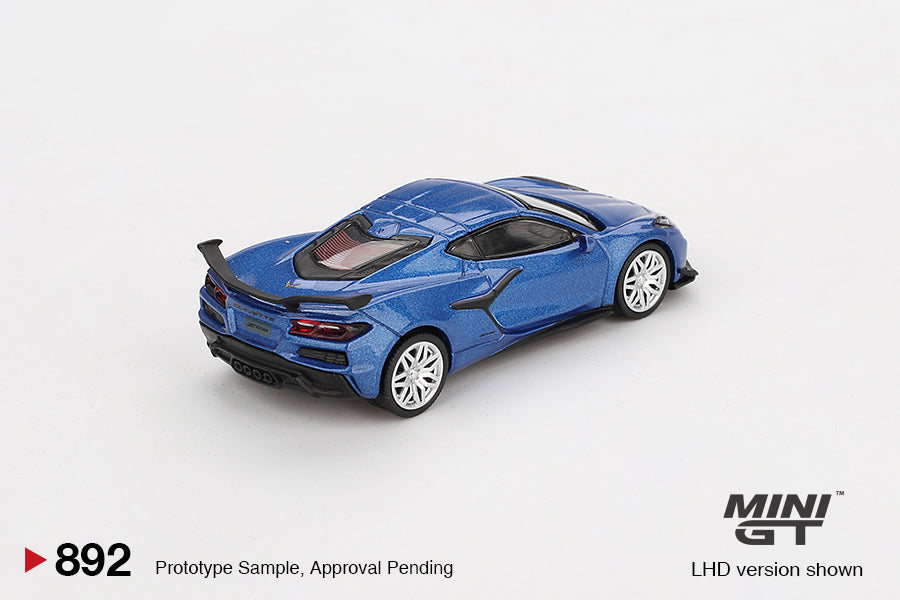 **PRE ORDER** Mini GT Chevrolet Corvette Z06 2023 Elkhart Lake Blue Metallic