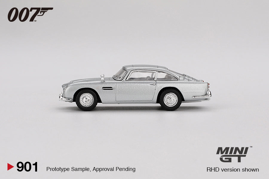 **PRE ORDER** Mini GT James Bond 007 Aston Martin DB5 "Thunderball" Blister Packaging