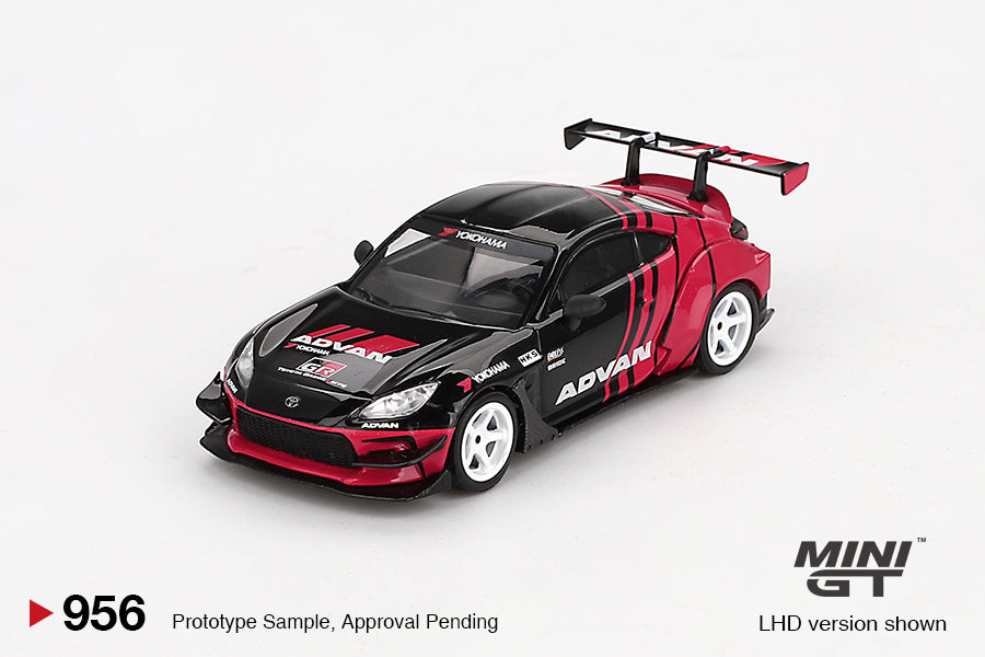 **PRE ORDER**Toyota GR86 HKS TYPE R ADVAN 2022 Tokyo Auto Salon