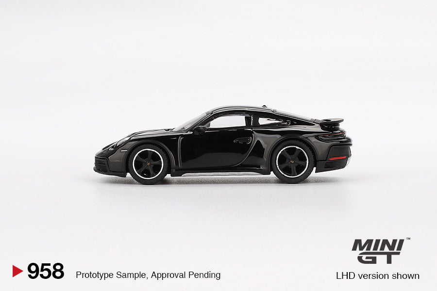 **PRE ORDER** Mini GT Porsche 911 Dakar Black