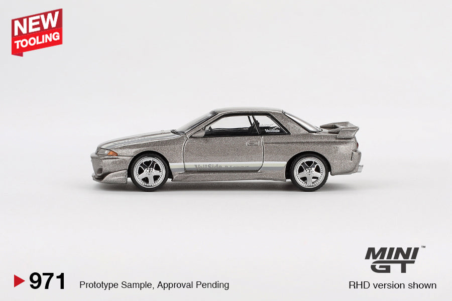 **PRE ORDER** Mini GT Nissan Skyline GT-R (R32) Veilside Combat C-I Veilside Combat Grey