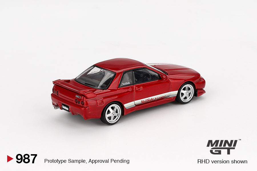 **PRE ORDER** Mini GT Nissan Skyline GT-R (R32) VeilSide Combat C-I Gem Red