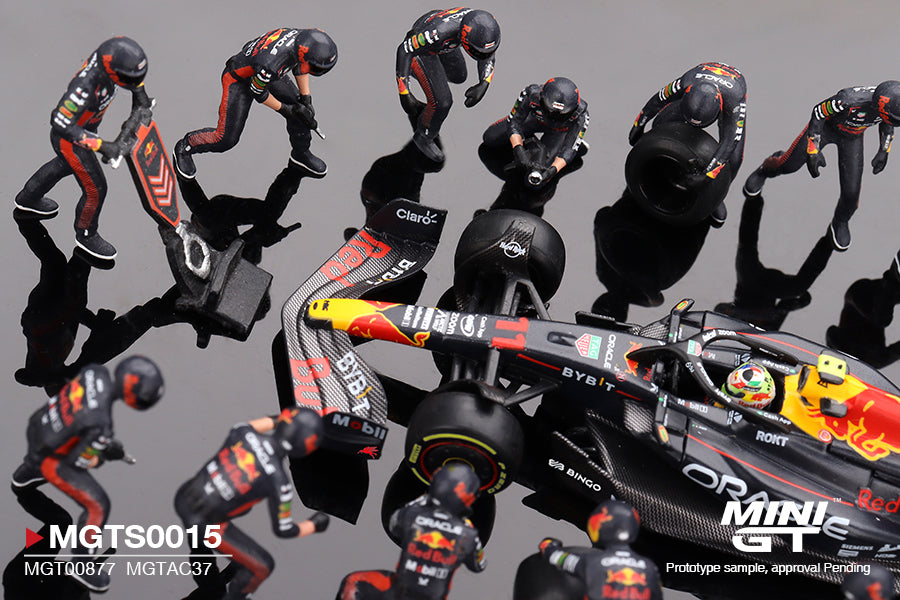 **PRE ORDER** Oracle Red Bull Racing RB19 #11 Sergio Pérez 2023 F1 2023 Japanese Grand Prix Pit Crew Set Limited Edition 5000 Sets