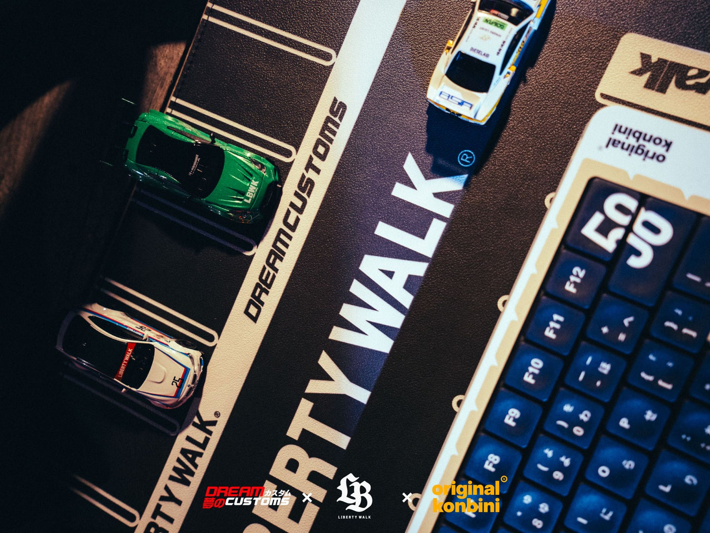 **PRE ORDER** Dream Customs x Liberty Walk x Original Konbini Keyboard & Diorama Mat