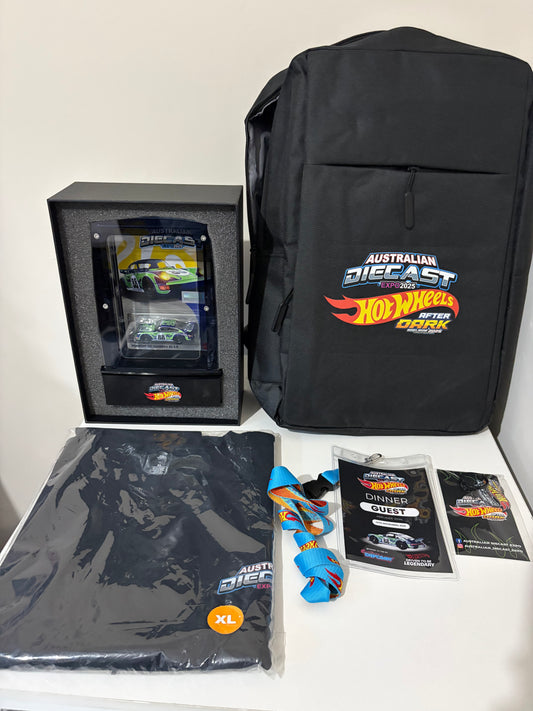 2025 Australian Diecast Expo Hot Wheels After Dark Dinner Set - Porsche 911 Carrera