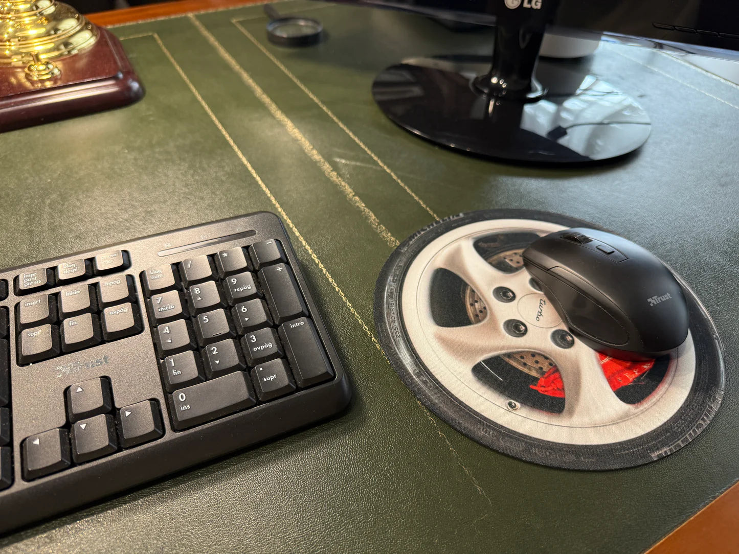 TurboPads Porsche 993 Turbo Car Rim Mouse Pad