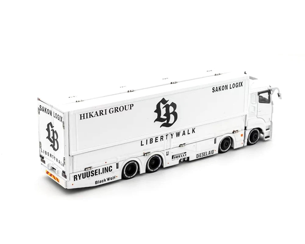 Pre Order GCD 1:64 Liberty Walk LB-Trucks Mitsubishi Fuso Super Great Transporter Sakon Logix – White