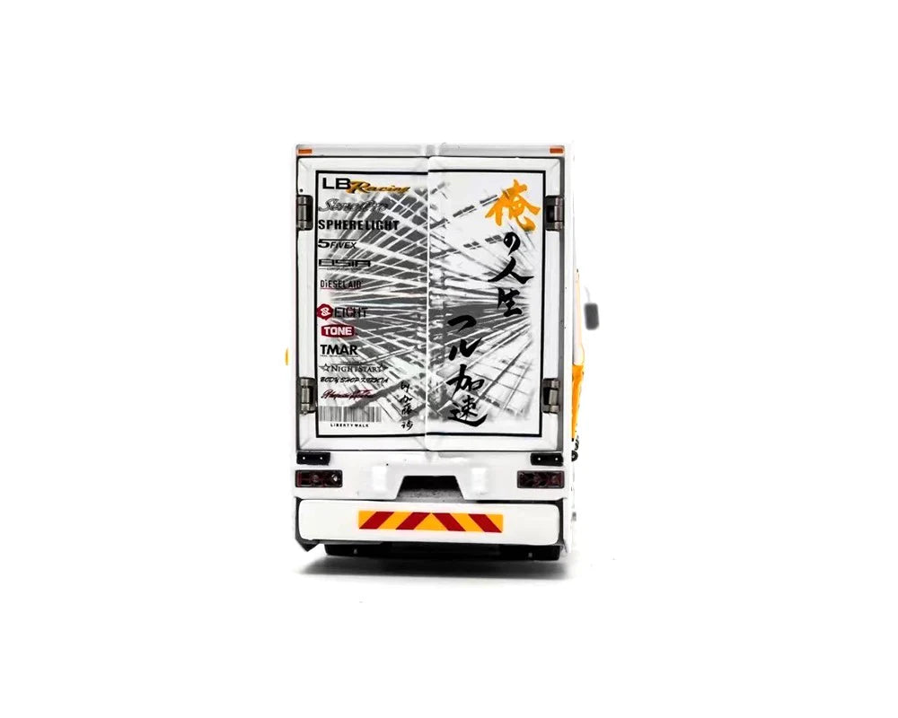 Pre order GCD 1:64 Liberty Walk LB-Trucks Mitsubishi Fuso Super Great Transporter Sphere – White