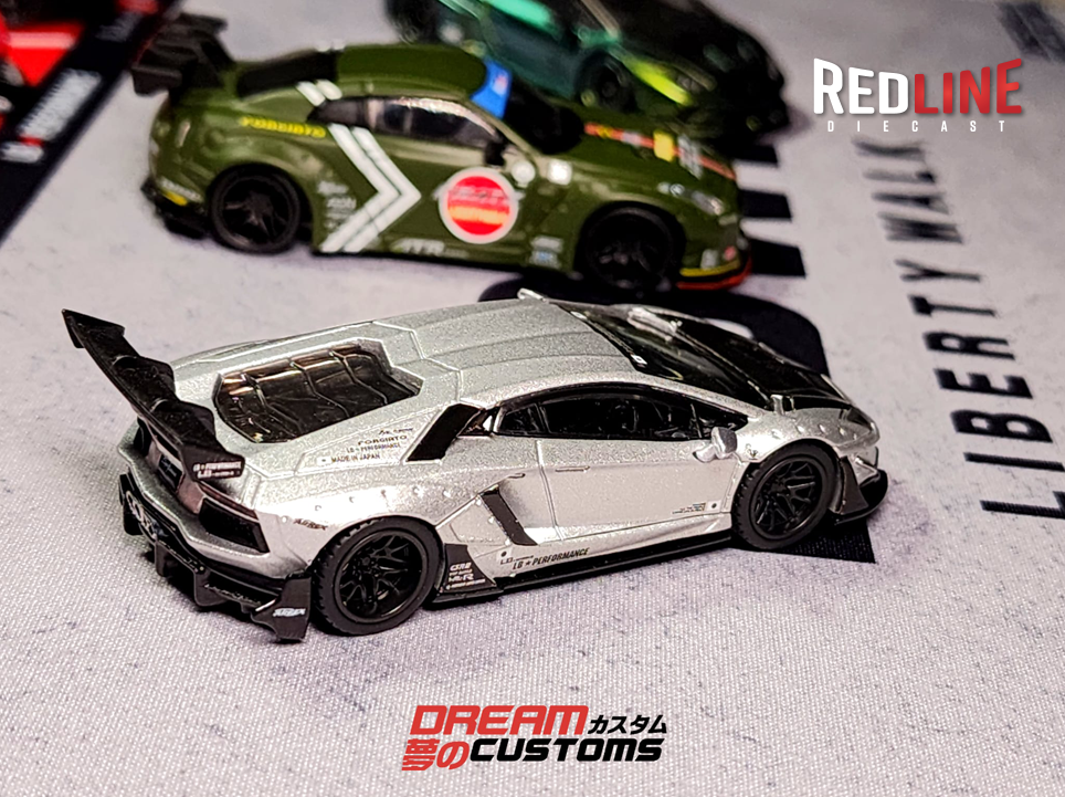 Dream Customs Small Desktop Diorama Mat - Liberty Walk Japan Showroom