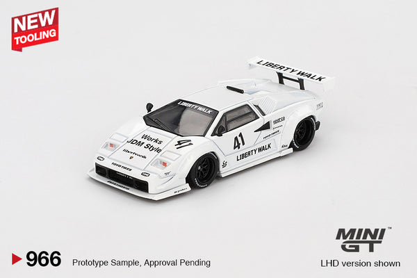 LIBERTY WALK MINI GT ホワイト 美品 Mini GT Lamborghini Countach LB-WORKS White 2024 Tokyo Auto Salon