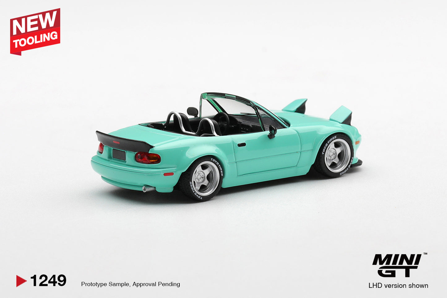 **PRE ORDER** Mini GT Mazda MX-5 (NA) Pandem Mint Green – NEW TOOLING MGT01249