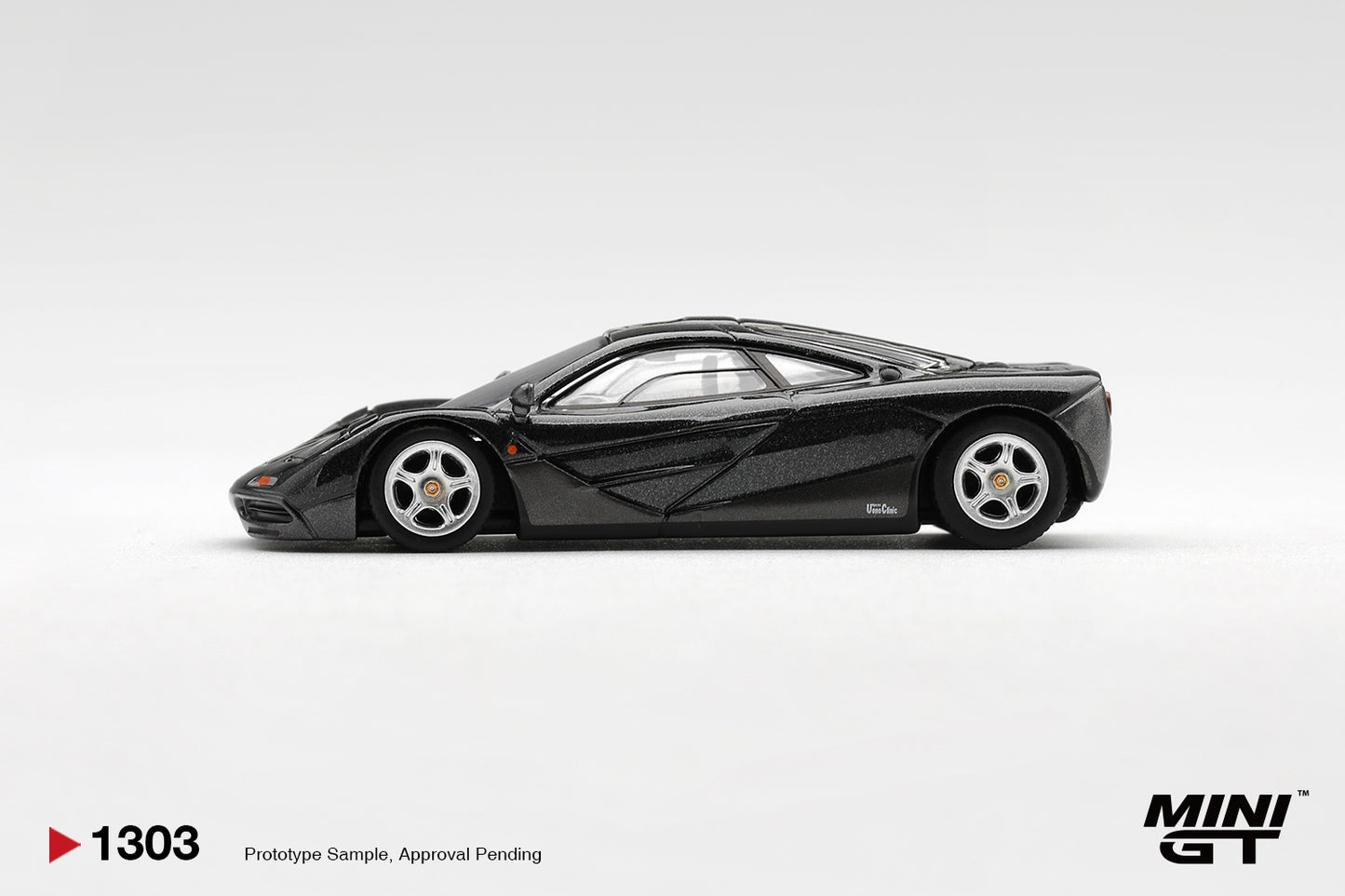 **PRE ORDER** Mini GT McLaren F1 Black/Grey Metallic MGT01303