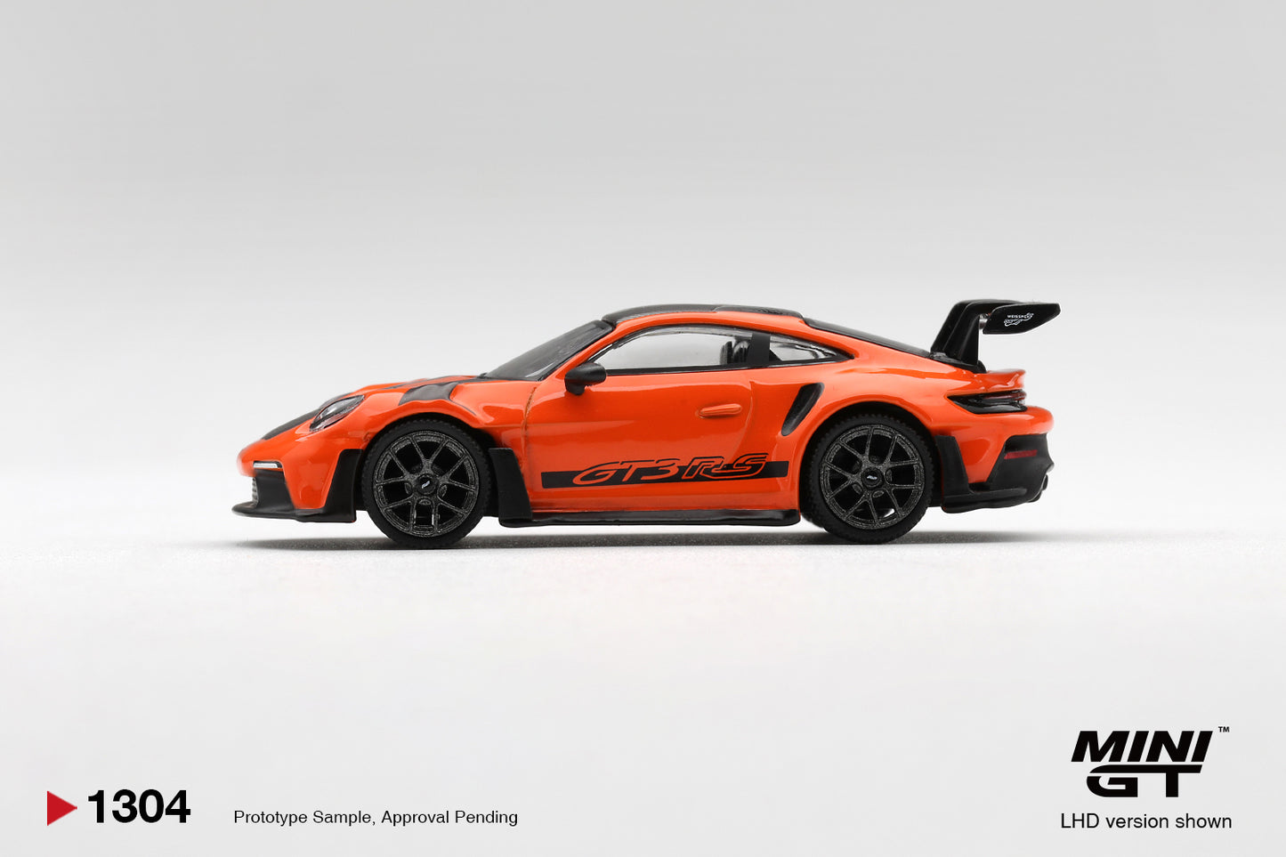 **PRE ORDER** Mini GT Porsche 911 (992) GT3 RS Weissach Package Gulf Orange MGT01304