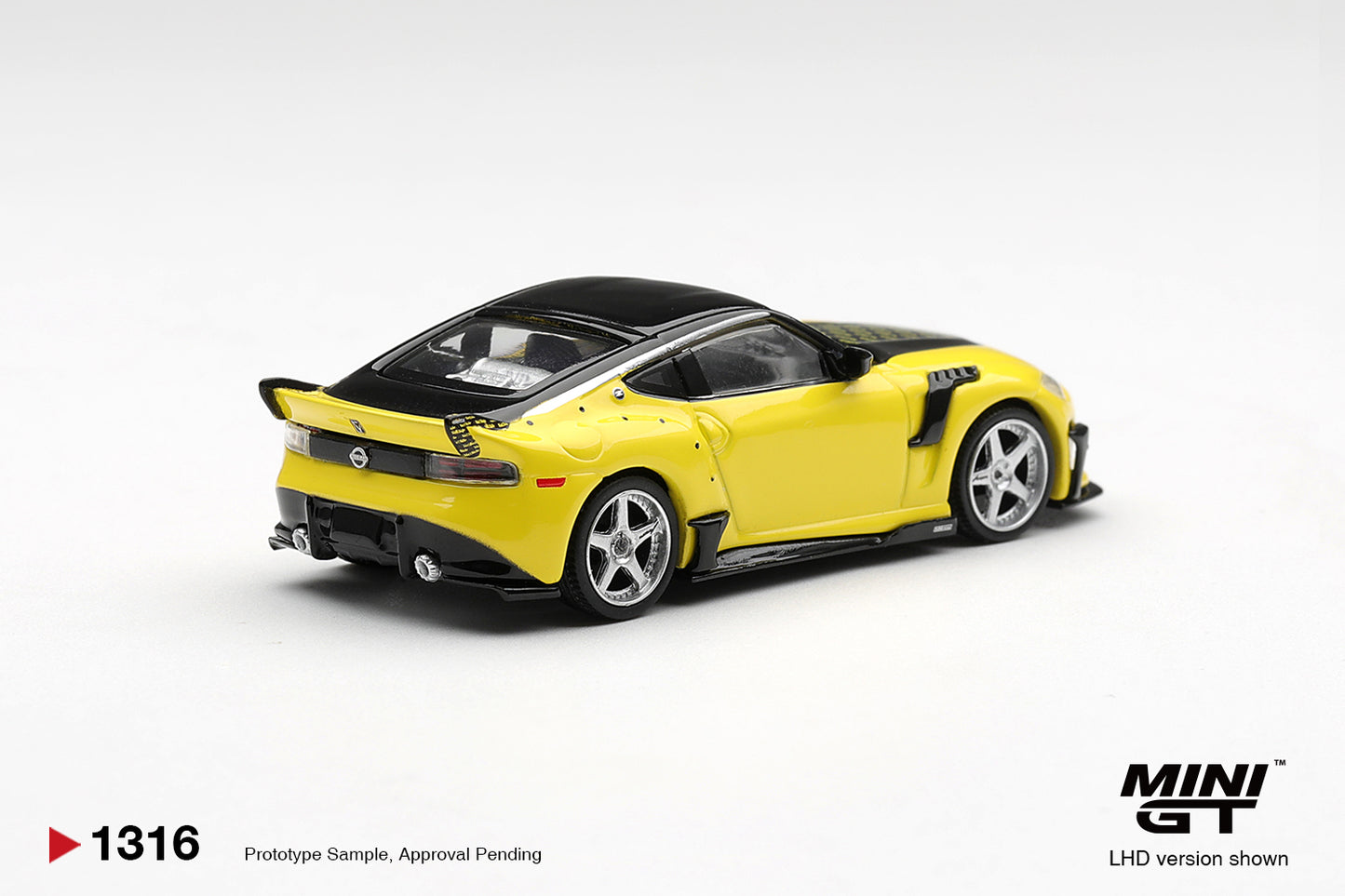 **PRE ORDER** Mini GT Nissan Z VeilSide FFZ400 Ikazuchi Yellow MGT01316