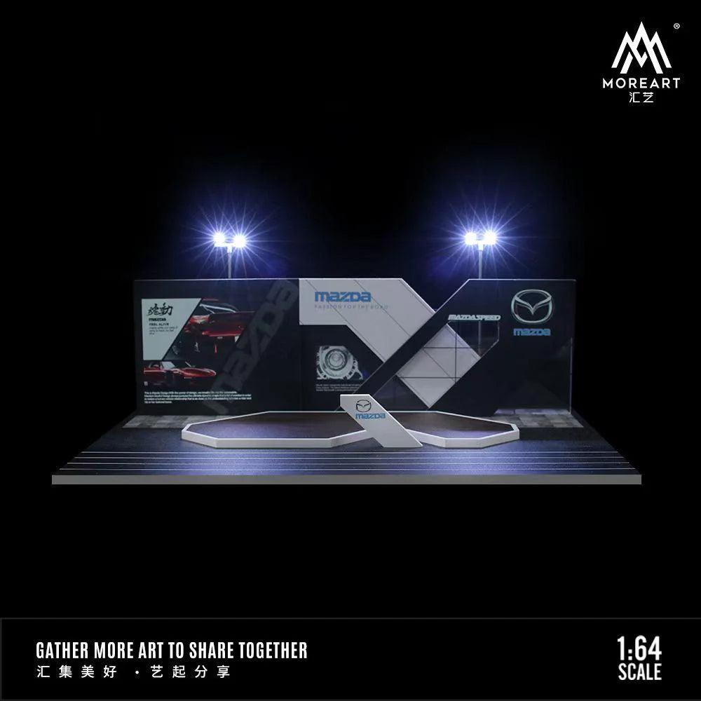 MoreArt Mazda Auto Show Diorama MO925203