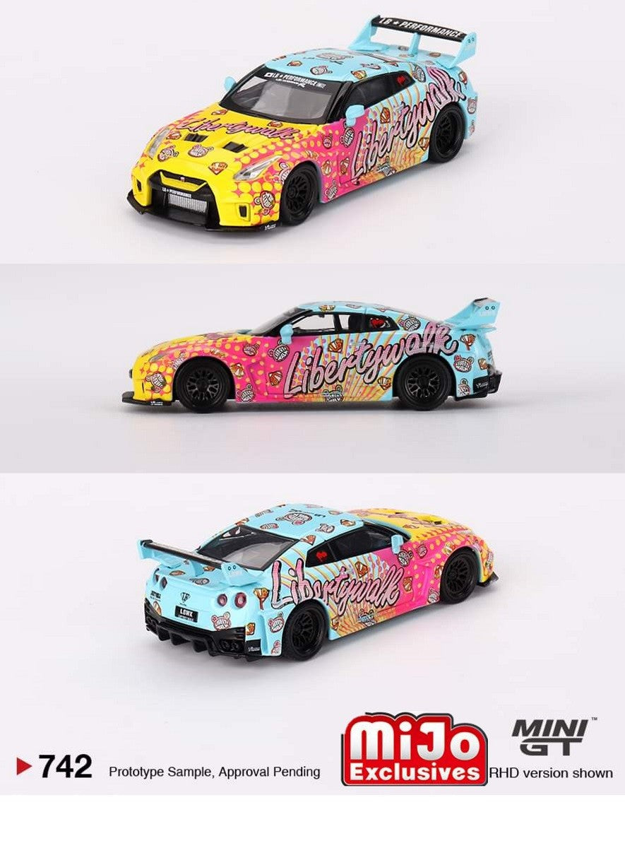 **PRE ORDER** Mini GT LB-Silhouette WORKS GT NISSAN 35GT-RR Ver.1 LBWK KUMA